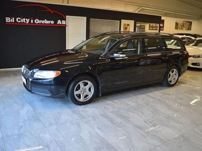 Begagnad Volvo V70 Kinetic 146 HK (107 kW) 2008 Svart Kombi