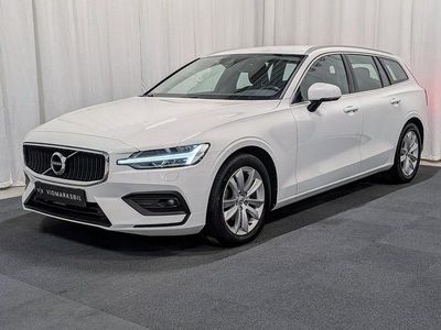 Vit Begagnad 2020 Volvo V60 Momentum Kombi | 287 900 kr (Marknadspris)