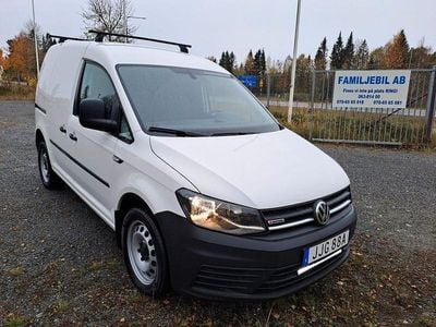 Vit Begagnad 2019 VW Caddy Minibuss | 279 000 kr