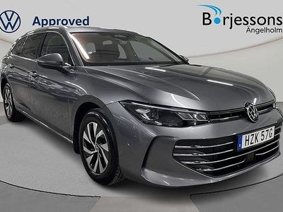Begagnad VW Passat 151 HK (111 kW) 2024 Grå Kombi