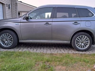 Mitsubishi Outlander P-HEV
