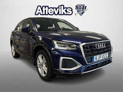 Blå Begagnad 2024 Audi Q2 Advanced Plus SUV | 269 900 kr (Marknadspris)