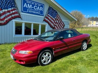 Mörkröd Begagnad 1996 Chrysler Stratus Cab | 32 500 kr