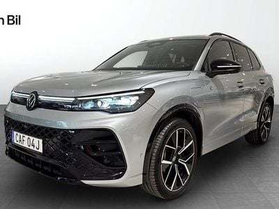 Begagnad VW Tiguan R-line 177 HK (130 kW) 2025 Oyster silver metallic SUV