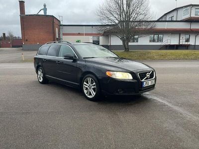 begagnad Volvo V70 D4 AWD Geartronic Momentum Euro 5