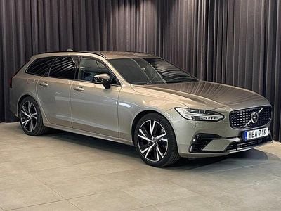 Grå Begagnad 2020 Volvo V90 R-Design Kombi | 359 500 kr (Marknadspris)