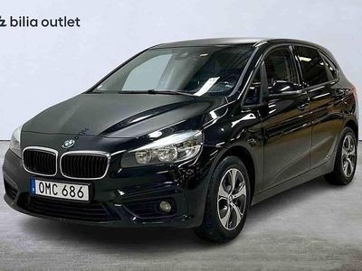 Svart Begagnad 2016 BMW 216 Active Tourer Minibuss | 99 900 kr