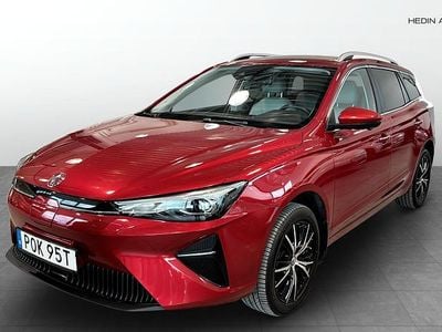 Röd Begagnad 2022 MG MG5 EV Luxury Kombi | 179 400 kr (Bra pris)