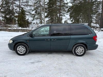 Mörkgrön Begagnad 2006 Chrysler Grand Voyager Minibuss | 23 900 kr (Marknadspris)
