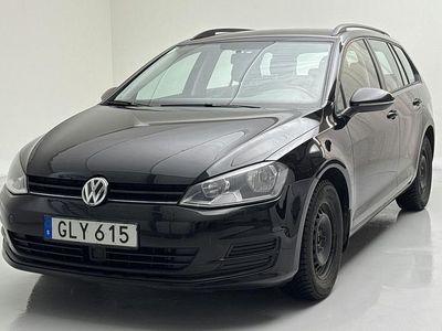 Svart Begagnad 2015 VW Golf VII | 98 000 kr (Marknadspris)