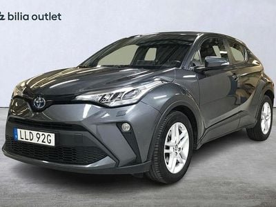 Grå Begagnad 2023 Toyota C-HR Active SUV | 269 900 kr (Lite dyr)