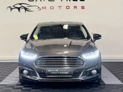 Grå Begagnad 2017 Ford Mondeo Business Edition Halvkombi | 149 900 kr (Dyr)