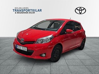 Röd Begagnad 2012 Toyota Yaris Style Halvkombi | 87 900 kr (Marknadspris)