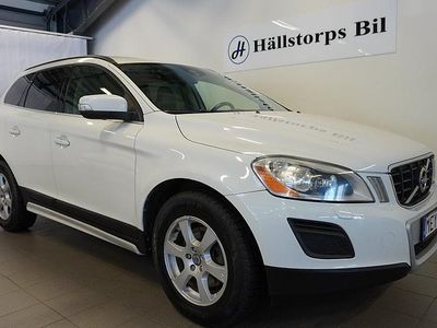 Begagnad Volvo XC60 Momentum 163 HK (119 kW) 2012 Vit SUV