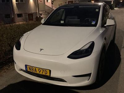 Begagnad Tesla Model Y Long Range RWD 255 kW (347 HK) 2025 SUV