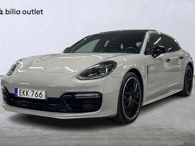 Grå Begagnad 2018 Porsche Panamera Sport Turismo Kombi | 589 900 kr (Lite dyr)