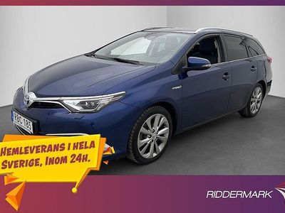 Begagnad Toyota Auris Hybrid Executive 136 HK (100 kW) 2015 Mblå Kombi