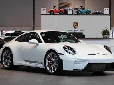 Vit Ny 2026 Porsche 911 | 2 528 600 kr