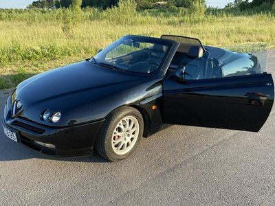begagnad Alfa Romeo Spider 3.0 V6 24V -2001