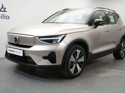 Ljusgrå (grå) Begagnad 2022 Volvo XC40 Core SUV | 329 900 kr