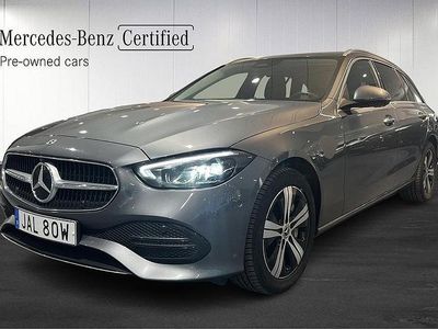 Grå Begagnad 2023 Mercedes C300e Avantgarde Kombi | 399 000 kr (Marknadspris)