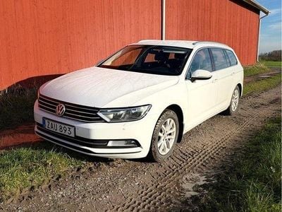 Vit Begagnad 2018 VW Passat Kombi | 135 000 kr (Marknadspris)