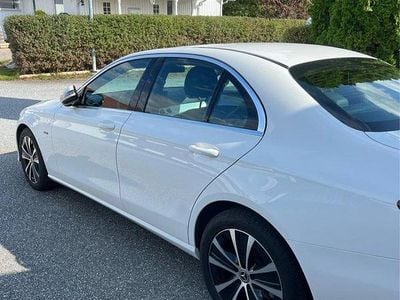 Mercedes E300