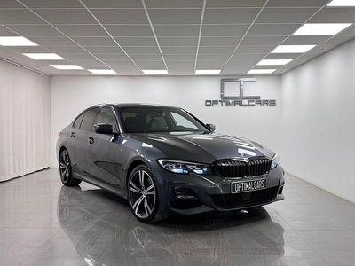 Mineral grå met. Begagnad 2020 BMW 330 M Sport Sedan | 259 900 kr (Lite dyr)