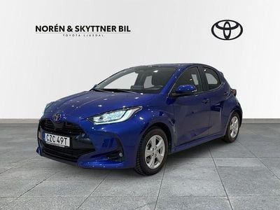 Begagnad Toyota Yaris Hybrid Active 117 HK (86 kW) 2025 Blå Halvkombi
