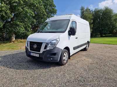 Nissan NV400