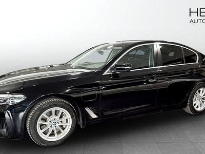Svart Begagnad 2021 BMW 530 Sedan | 269 900 kr