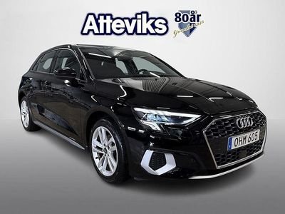 Svart Begagnad 2022 Audi A3 Sportback Advanced Plus Halvkombi | 239 000 kr (Marknadspris)