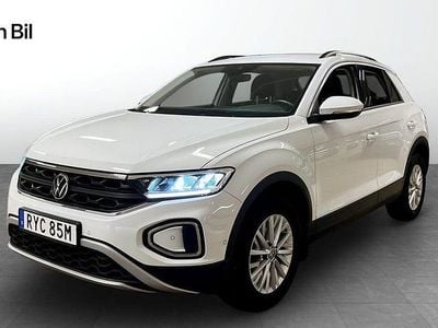 Vit Begagnad 2022 VW T-Roc Life SUV | 264 900 kr (Marknadspris)