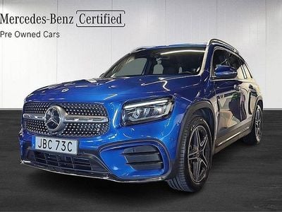 Mercedes GLB220