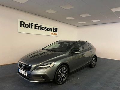 Grå Begagnad 2019 Volvo V40 CC Pro Kombi | 214 500 kr (Marknadspris)