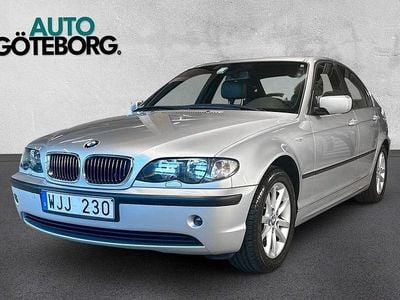 Ljusgrå Begagnad 2004 BMW 320 Sedan | 99 900 kr (Dyr)
