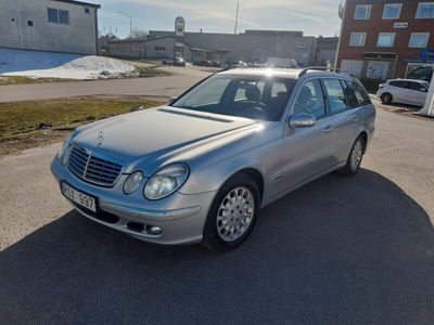 begagnad Mercedes E280 CDI 5G-Tronic,S+Vdäck.Avt.drag.mkt fin