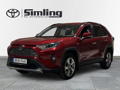 Röd Begagnad 2019 Toyota RAV4 Hybrid Executive SUV | 324 900 kr (Marknadspris)