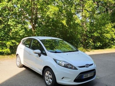 begagnad Ford Fiesta 1.25 Nybesiktigad