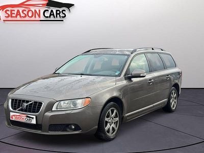 Grå Begagnad 2009 Volvo V70 Momentum Kombi | 49 900 kr (Marknadspris)