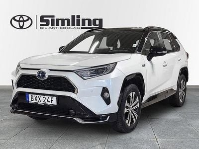 Vit Begagnad 2020 Toyota RAV4 Hybrid Style SUV | 384 900 kr (Marknadspris)
