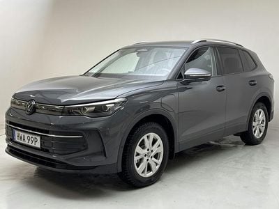 Begagnad VW Tiguan Edition 204 HK (150 kW) 2026 Mörkgrå SUV