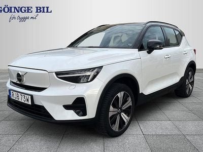 Vit Begagnad 2022 Volvo XC40 Core SUV | 309 000 kr