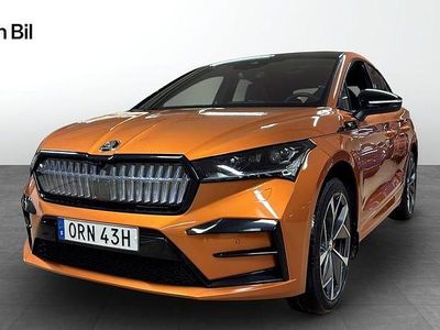 Phoenix orange metallic Begagnad 2023 Skoda Enyaq iV RS SUV | 519 900 kr (Dyr)