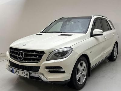 Vit Begagnad 2012 Mercedes ML250 SUV | 159 000 kr