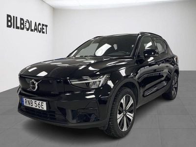 Begagnad Volvo XC40 Core 185 kW (252 HK) 2022 Svart SUV