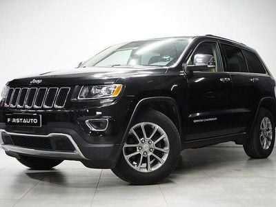 Svart Begagnad 2016 Jeep Grand Cherokee SUV | 179 900 kr
