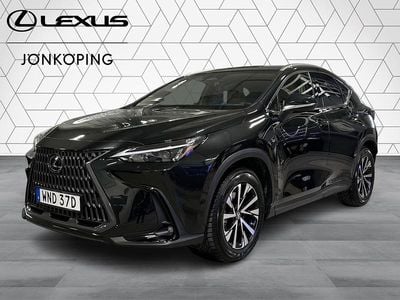 Svart Begagnad 2025 Lexus NX450h+ SUV | 559 900 kr (Superpris)
