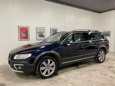 Begagnad Volvo XC70 Standard 181 HK (133 kW) 2015 Mörkblå Kombi
