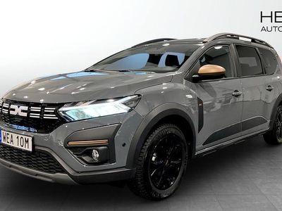 Grå Begagnad 2025 Dacia Jogger Minibuss | 289 900 kr